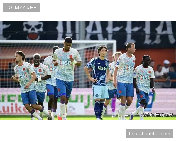 埃因霍温联赛主场战绩出色 攻防两端数据均位列荷甲前列 埃因霍温联赛主场战绩出色 攻防两端数据均位列荷甲前列